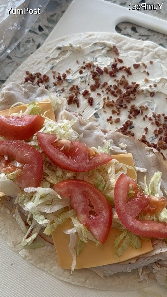 Simple Keto Recipe: BEACH CLUB WRAPS